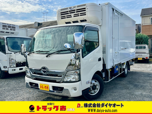 デュトロ 冷蔵冷凍車 低温サイドドア・スタンバイ・格納ゲート付