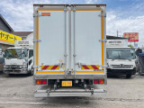 レンジャー 冷蔵冷凍車 格納ゲート付き標準5.8m冷蔵冷凍車
