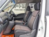 車内は嫌な臭いや気になる汚れも無くクリーン。車内がキレイだと気持ち良く運転が出来ますよね!
