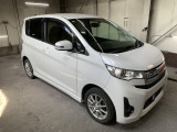 お車と一緒に新品タイヤ(ホイール付き)をご希望の方にはお得な価格にてご提供しております。常時在庫がありますので、いつでもご確認いただけます。