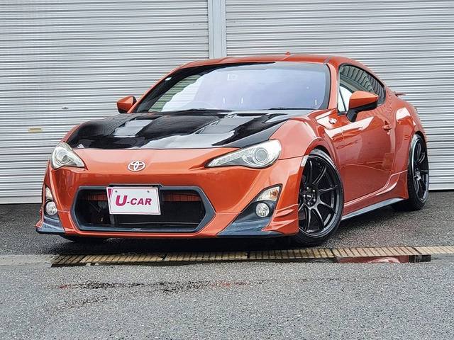 86 2.0 GT リミテッド TRDエアロ/マフラー/車高調/18AW