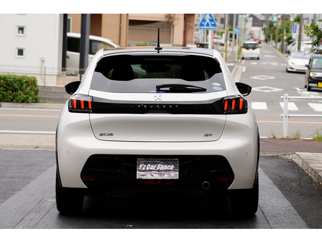 プジョー 208