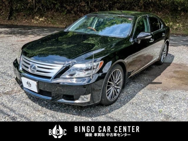 LS 600h バージョンS Iパッケージ 4WD ブリヂストンのスタッドレス4本付き