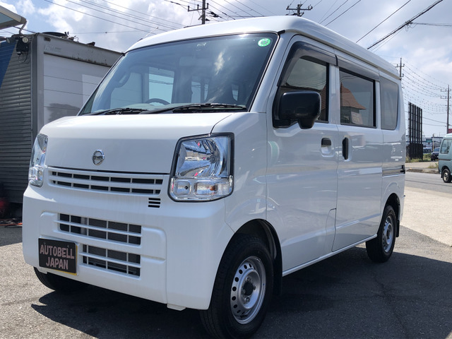 NV100クリッパー DX ハイルーフ 4WD 2速発進