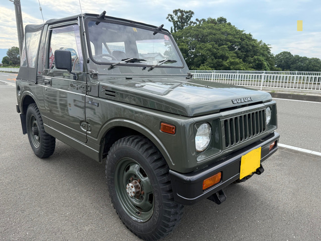 ジムニー  2サイクルエンジン 4ナンバー