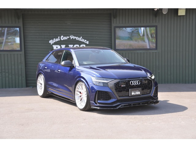 RS Q8 4.0 4WD AG24インチ 社外エキゾースト