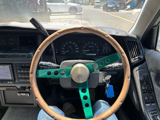 トヨタ クラウン 2.5 スーパーサルーンエクストラ ベンチシート コラム