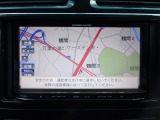 三菱製メモリーナビは7インチタッチパネル。