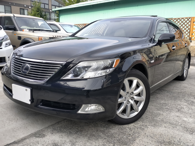LS 600hL 後席セパレートシートパッケージ 4WD 