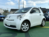 iQ 1.0 100G レザーパッケージ 禁煙車/ブラックルーフ/純正AW/ETC