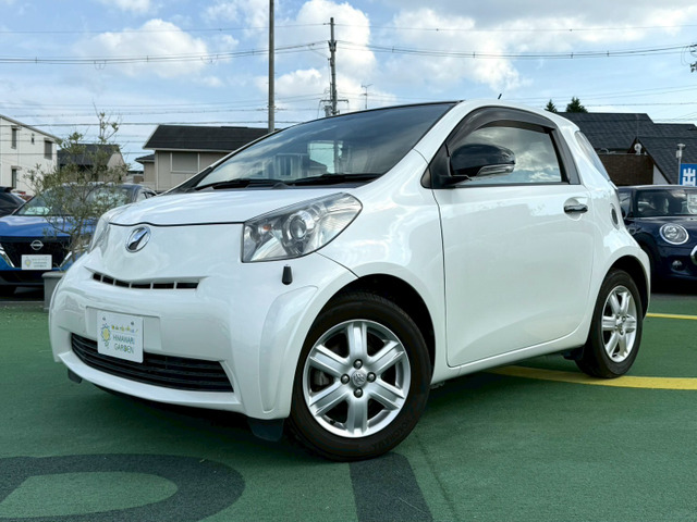 iQ 1.0 100G レザーパッケージ 禁煙車/ブラックルーフ/純正AW/ETC