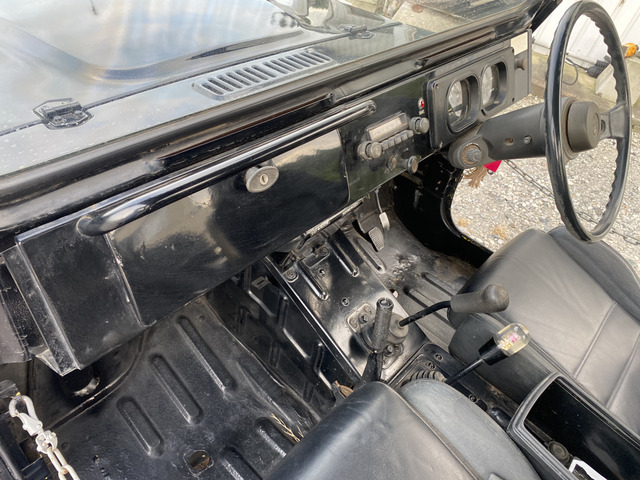 スズキ ジムニー 売り切り昭和56年式ジムニーSJ10 の中古車詳細