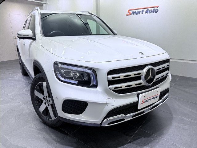 GLB GLB200d 4マチック 4WD 新車保証継承付 デジタルホワイト 禁煙車
