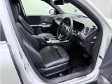 GLB GLB200d 4マチック 4WD 新車保証継承付 デジタルホワイト 禁煙車