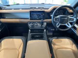 ディフェンダー 110 X ダイナミック HSE 3.0L D300 ディーゼル 4WD エアサスペンショ...