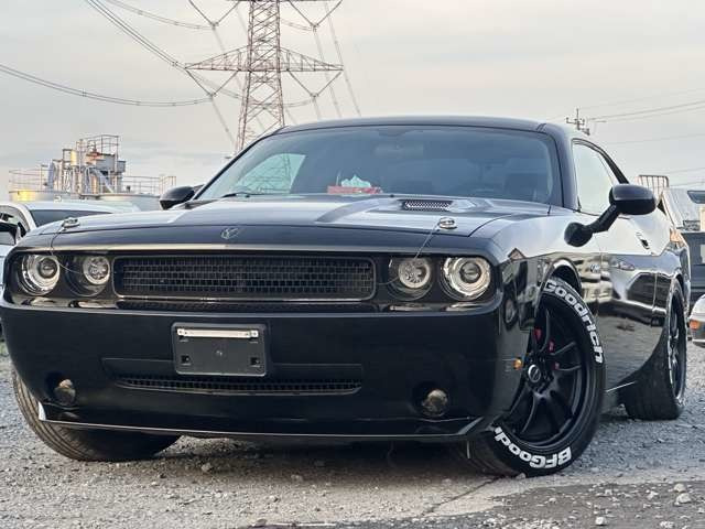 チャレンジャー  SE 3.5L V6 SOHCTVETCBremboキャリパー