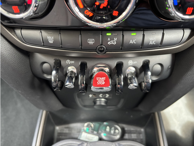 BMW MINI ミニクロスオーバー クーパー D ドラレコ前後 ナビ Bカメラ
