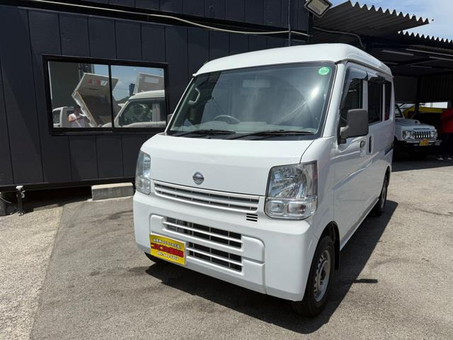 NV100クリッパー DX 両側スライドドア フラットシート