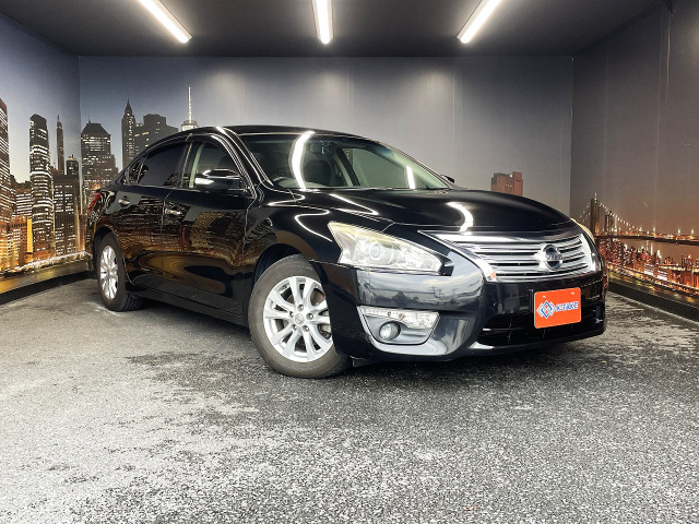 ティアナ 2.5 XL 禁煙車 純正ナビ 全周囲モニター クルコ