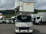 エルフ  高所作業車 バックカメラ