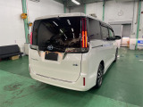 エスクァイアハイブリッド 1.8 Gi 運転しやすい乗りやすい一台