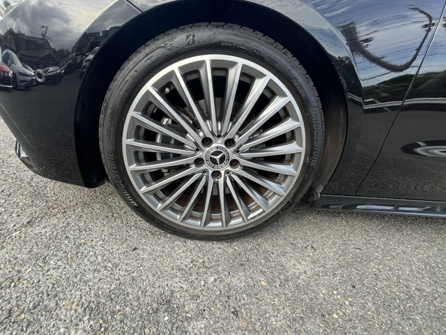 メルセデス・ベンツ CLAシューティングブレーク CLA200d AMGライン