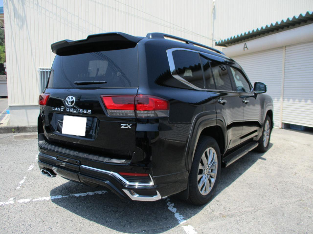 トヨタ ランドクルーザー300 3.5 ZX 4WD ワンオーナーJBLリヤ