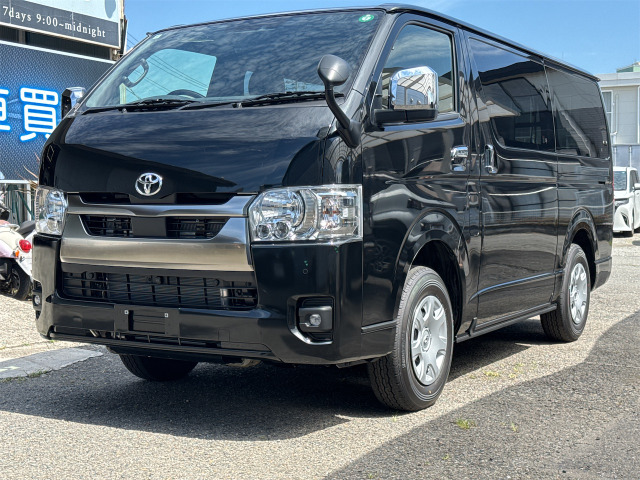 ハイエースバン  4WD 軽油 全周囲カメラ