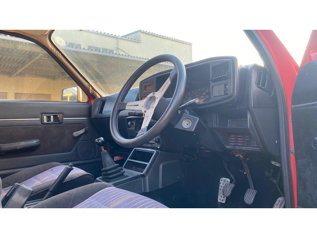 いすゞ ジェミニ の中古車詳細 (92,490km, レッド, 愛知県, 85万円