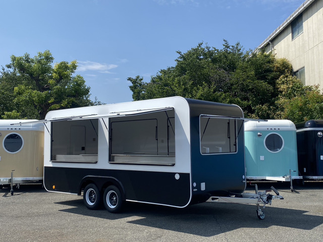 TKKX キッチントレーラー T500 両面開閉扉 牽引免許要