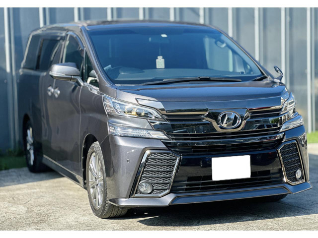 ヴェルファイア 2.5 Z Aエディション ゴールデンアイズ 車検は令和8年8月まで