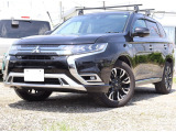 内外装の状態につきましては中古車となりますので経年劣化等による年式相応の使用感はありますが、年式と走行距離から鑑みましても良い状態を保っております。
