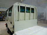 荷台内寸:209×161×38 三方開 床/前立て鳥居鉄板張り ロープ穴2対 リアアオリチェーン2個 荷台用幌シート