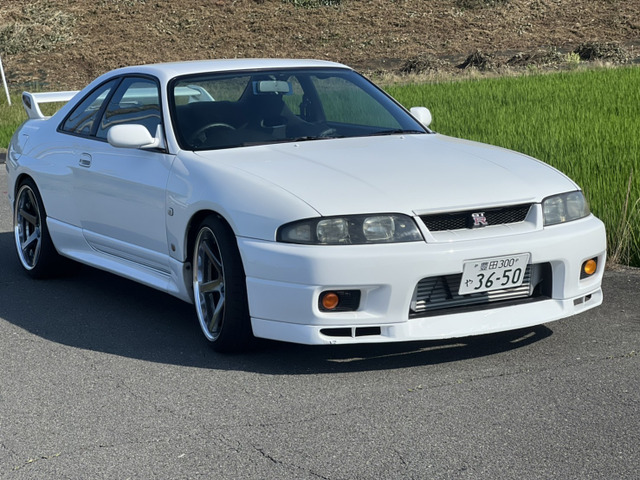 スカイラインGT-R  ワイドボディ載せ替え