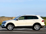 ティグアン TDI 4モーション ハイライン ディーゼル 4WD 1オーナー AW付き冬タイヤ有...