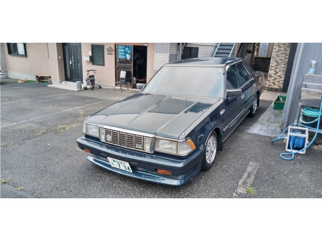 クラウンセダン 2.0 スーパーサルーン 2.8仕様 ローダウングレーガーワイヤー