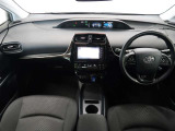 プリウス 1.8 S E-Four 4WD ナビ/TV/禁煙車/夏冬タイヤ