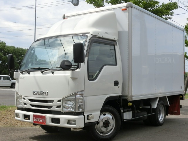 エルフ 3.0 フルフラットロー ディーゼル 4WD 2t パネルバン 4WD 本州仕入