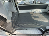 ガラスコーティングも施工可能です。費用は30.000円から承っております。※車種により価格が変わる場合がございます。その他オプションも取り揃えておりますので、商談担当にお申し付けください。