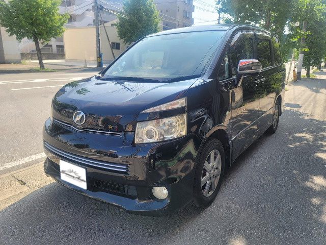 ヴォクシー 2.0 ZS 煌 