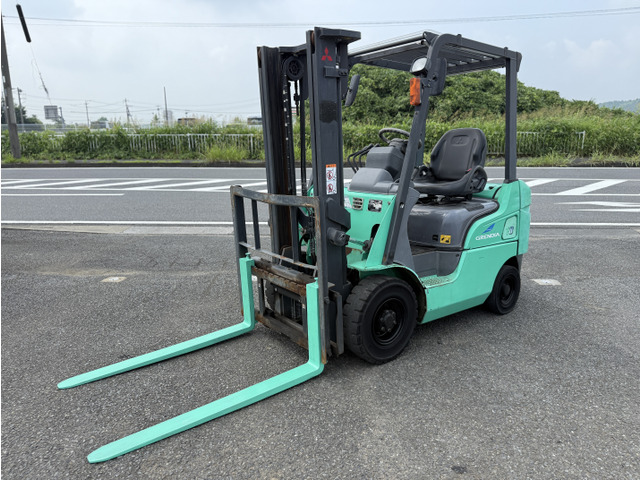 三菱重工業  1524H サイドシフト