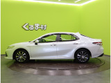 カムリ 2.5 X 【8型Dオーディオ★セーフティセンス】