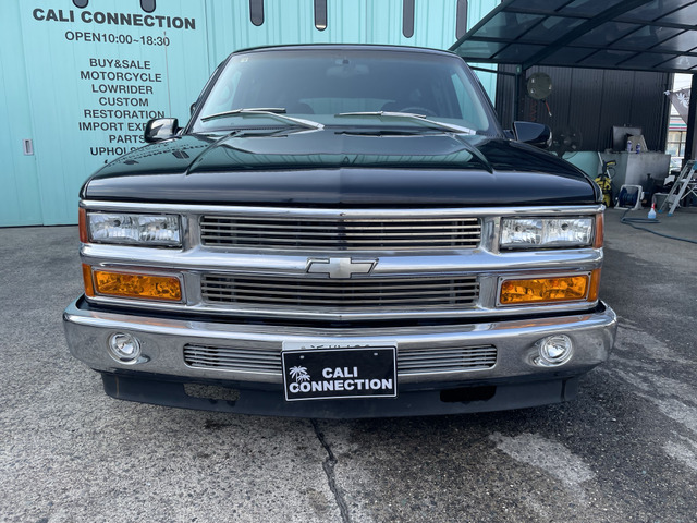 シボレー サバーバン 2500 5.7 V8 ETC☆Bカメ☆社外マフラー