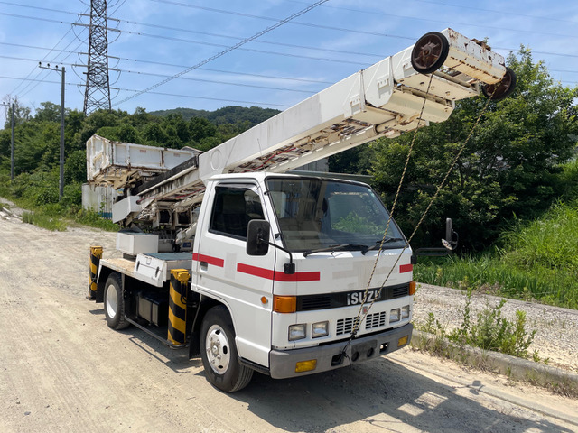 エルフ 高所作業車 