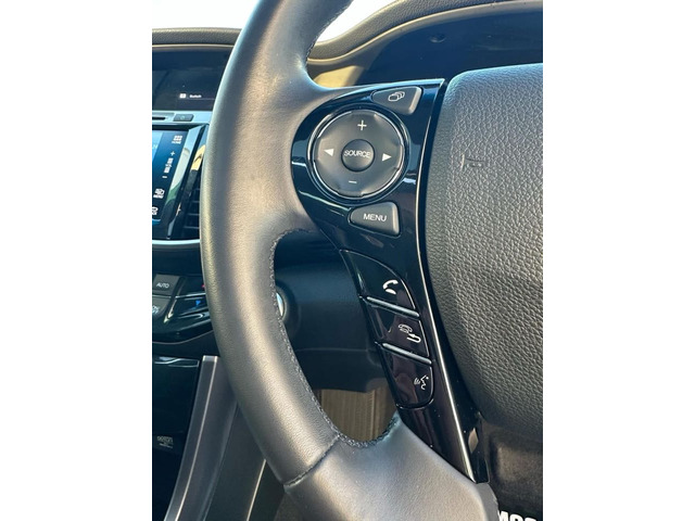 ホンダ アコードハイブリッド 2.0 EX サンルーフ の中古車詳細 (65,285