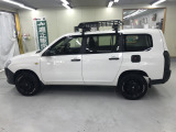 【全国納車OK】 現車をご覧になれないお客様でも、安心してお車をご購入いただける環境を整えております。 色々な角度から撮影したたくさんの画像など豊富な資料送りいたしております。