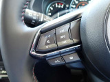 ☆ステアリングスイッチ!ステアリングを握ったままオーディオ機器や運転アシスト機能を操作出来ます☆