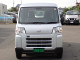 .埼玉県内で3店舗展開 本店 ミニバン～MT車 セダン等 在庫50台 川越店 4WD・SUV専門店 在庫50台 グループ在庫150台以上