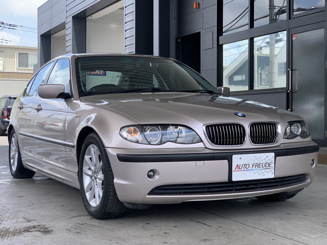 3シリーズセダン320i スポーティー ダイヤモンド限定61号車 黒革 サンルーフ