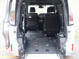 エスクァイア 2.0 Xi ウェルキャブ スロープタイプ タイプI 車いす2脚仕様 